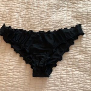 Black hollister fuddled cheeky swim bottoms
